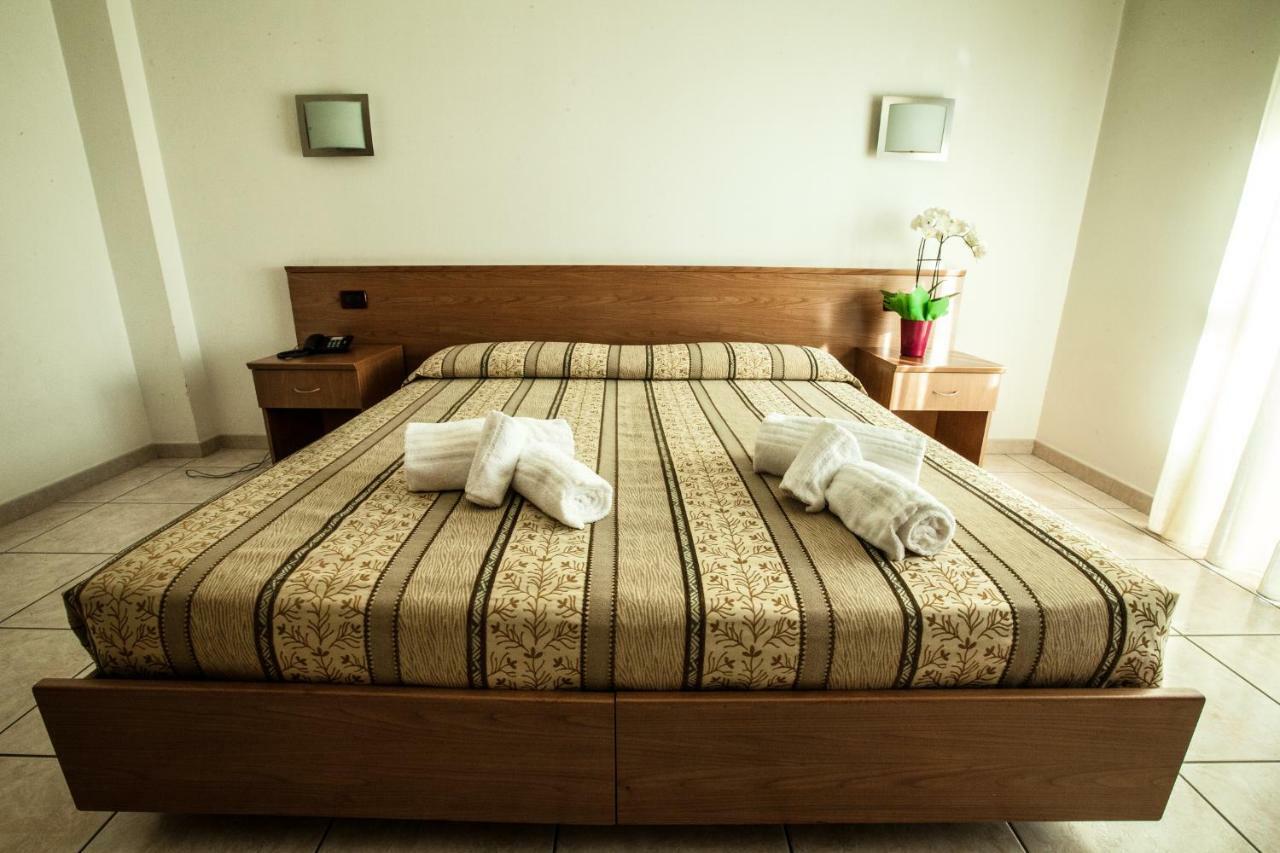 Hotel Davide Rivoli  Zewnętrze zdjęcie