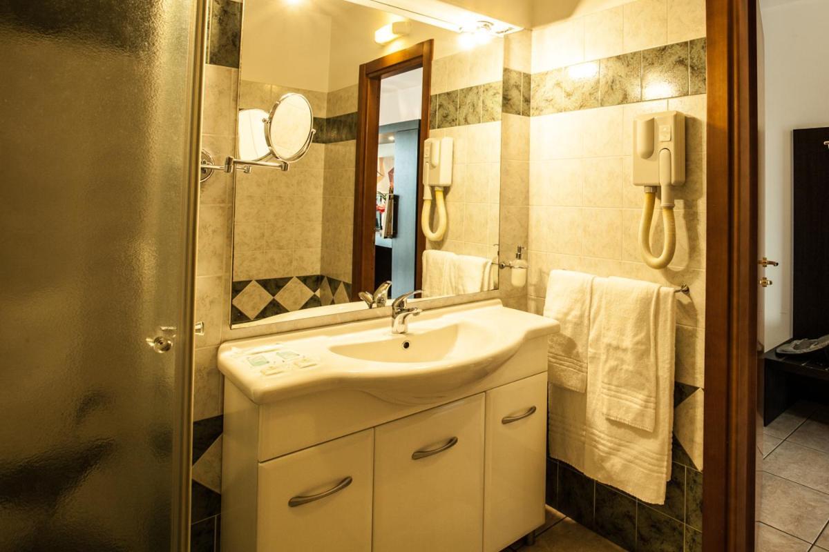 Hotel Davide Rivoli  Zewnętrze zdjęcie